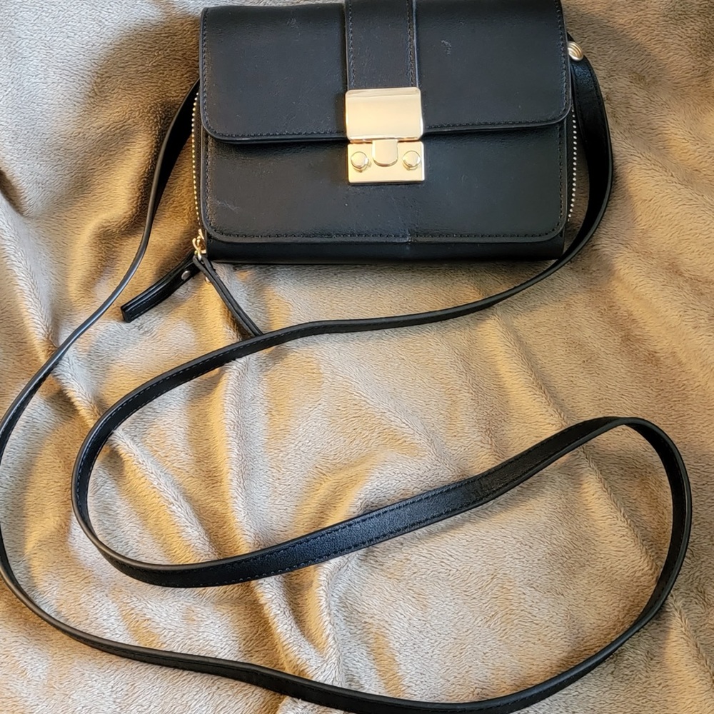 Sondra Roberts Squared Crossbody Purse